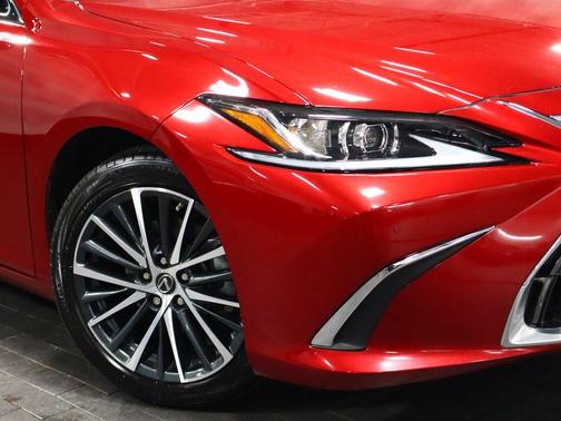2025 Lexus ES 350 Base