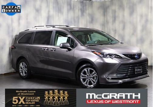 2024 Toyota Sienna Platinum 7 Passenger
