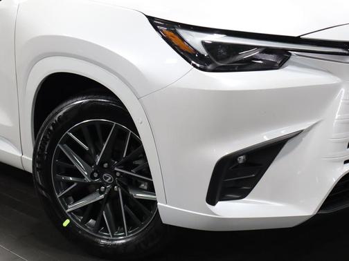 Wind Chill Pearl 2026 Lexus TX 350 Luxury