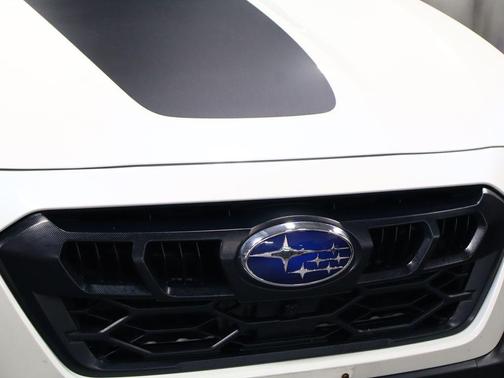 Crystal White Pearl 2024 Subaru Outback Wilderness
