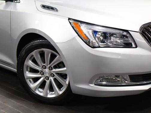 Quicksilver Metallic 2016 Buick LaCrosse Leather