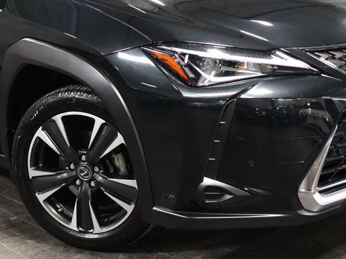 2020 Lexus UX 250h Base