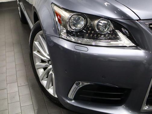 2016 Lexus LS 460 Base