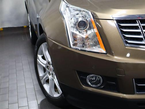 Terra Mocha Metallic 2015 Cadillac SRX Performance Collection