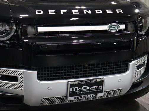 2024 Land Rover Defender 110 P300