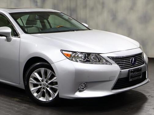 2014 Lexus ES 300h Base