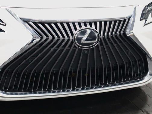 Eminent White Pearl 2020 Lexus ES 350 Ultra Luxury