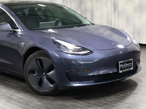 2020 Tesla Model 3 Long Range