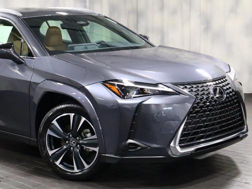 2026 Lexus UX 300h Premium