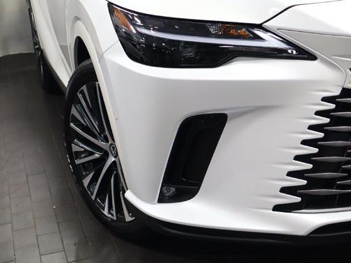 Eminent White Pearl 2026 Lexus RX 350h Premium+