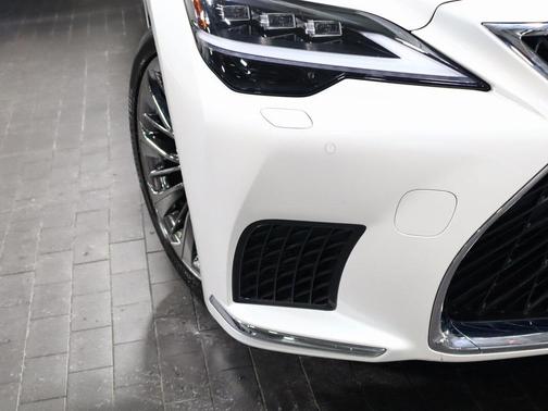 2022 Lexus LS 500 Base