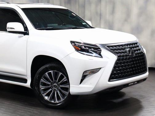 Starfire Pearl 2022 Lexus GX 460 Luxury