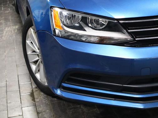 2015 Volkswagen Jetta 2.0L TDI SE w/Connectivity