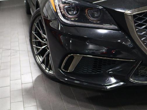 Victoria Black 2018 Genesis G80 3.3T Sport