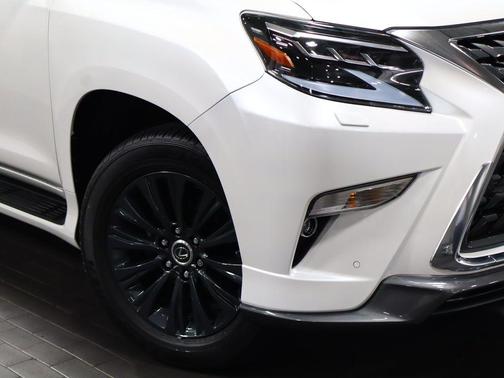 Eminent White Pearl 2023 Lexus GX 460 Premium
