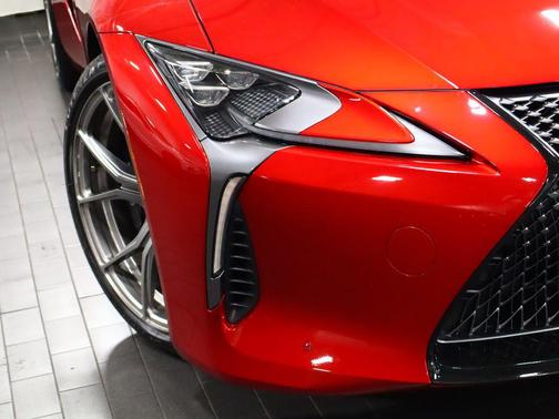Infrared 2018 Lexus LC 500 Base