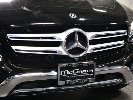 Black 2018 Mercedes-Benz GLC 300 4MATIC