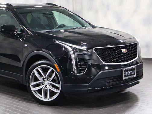Stellar Black Metallic 2019 Cadillac XT4 Sport