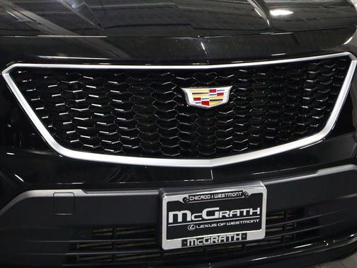Stellar Black Metallic 2019 Cadillac XT4 Sport