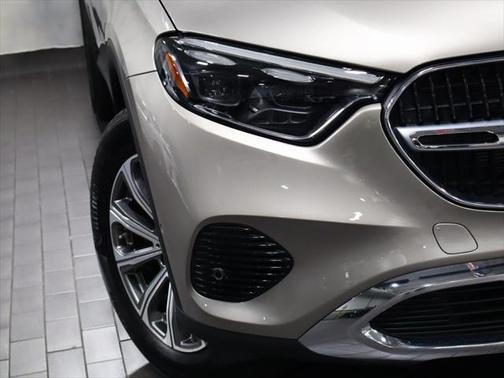 2023 Mercedes-Benz GLC 300 4MATIC