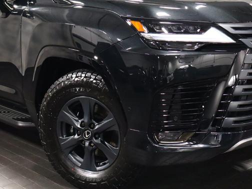 Caviar 2026 Lexus LX 700h Overtrail