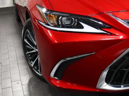 2023 Lexus ES 350 Base