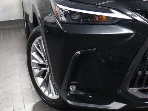 Caviar 2026 Lexus NX 350h Premium