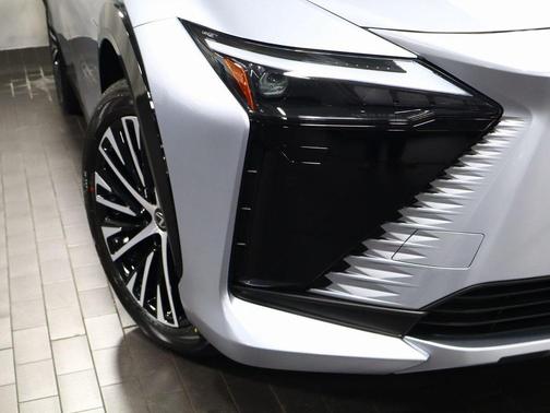 2026 Lexus RZ 350e Premium