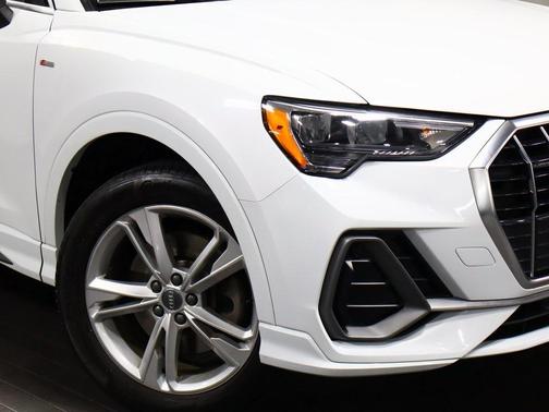 2020 Audi Q3 45 S line Premium
