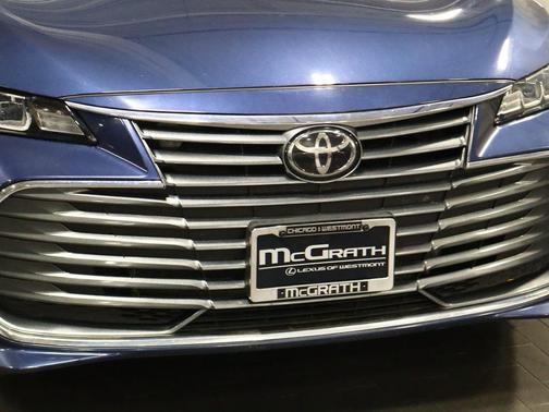2019 Toyota Avalon XLE