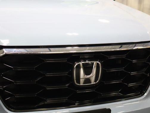 Gray 2024 Honda Pilot Touring 8-Passenger
