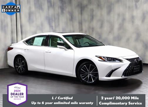 2023 Lexus ES 300h Base