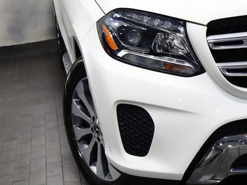 2018 Mercedes-Benz GLS 450 4MATIC