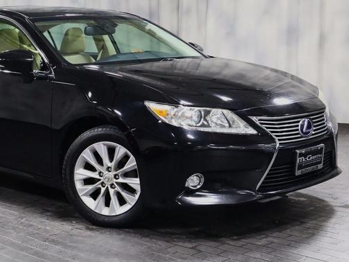 2014 Lexus ES 300h Base