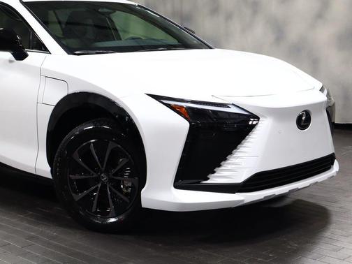 Oxygen White 2026 Lexus RZ 350e Premium