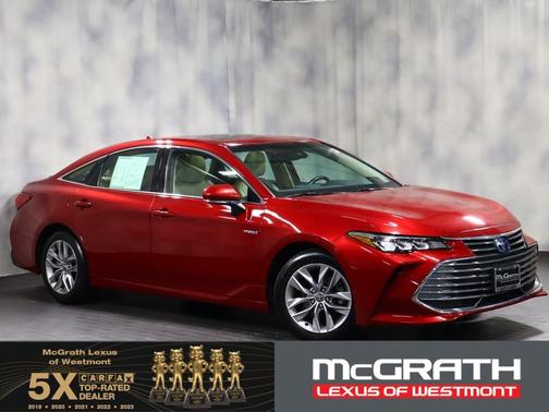 2020 Toyota Avalon Hybrid XLE