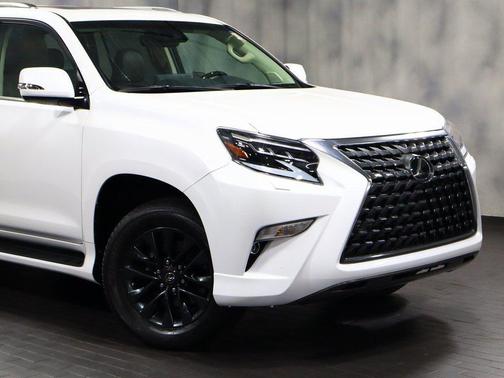 Starfire Pearl 2022 Lexus GX 460 Premium