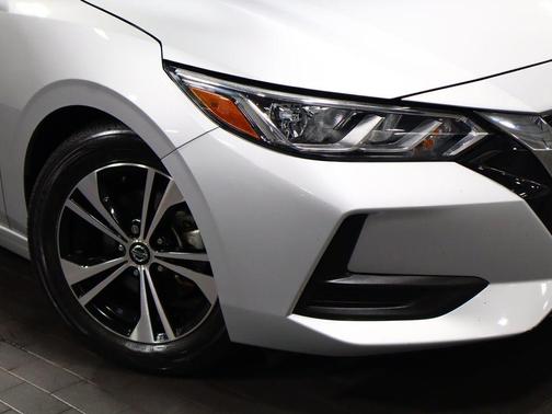 Brilliant Silver Metallic 2023 Nissan Sentra SV