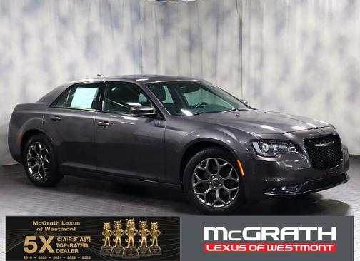 2016 Chrysler 300 S