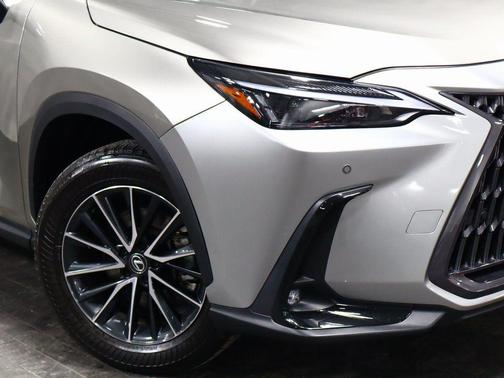 Atomic Silver 2024 Lexus NX 350 Premium