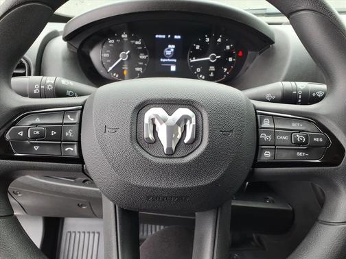 2025 RAM ProMaster 1500 Low Roof