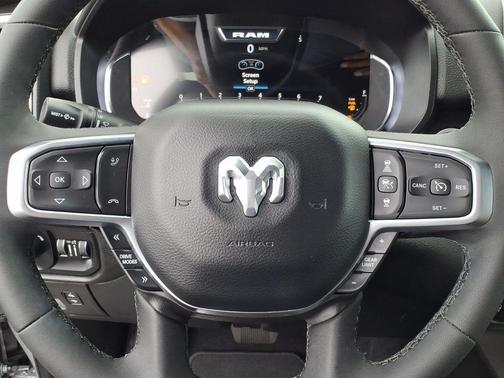 Billet Silver Metallic Clearcoat 2025 RAM 1500 Big Horn/Lone Star