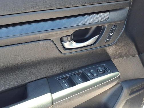 Platinum White Pearl 2025 Honda CR-V Hybrid Sport-L