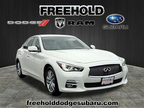 2015 INFINITI Q50 Premium