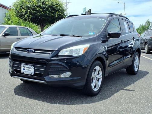 Tuxedo Black 2013 Ford Escape SE