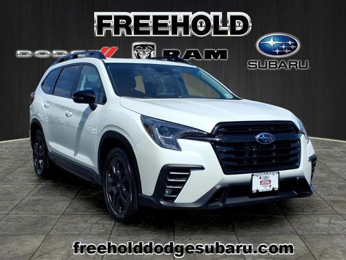 Crystal White Pearl 2023 Subaru Ascent Onyx Edition