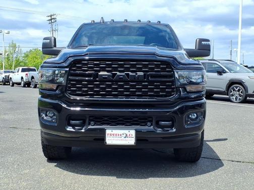 Diamond Black 2023 RAM 2500 Big Horn
