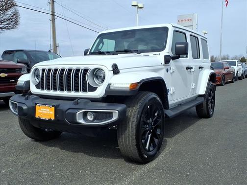 Bright White Clearcoat 2025 Jeep Wrangler 4xe Sahara