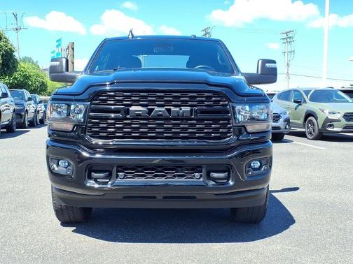 Diamond Black 2024 RAM 2500 Big Horn