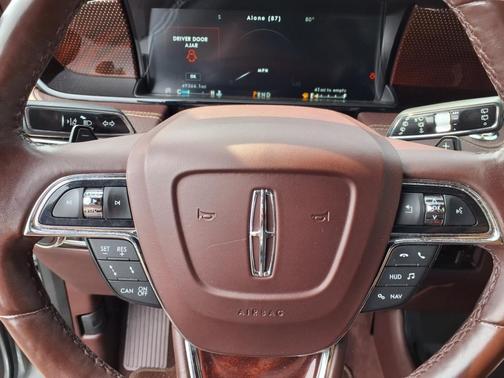 2021 Lincoln Navigator Black Label